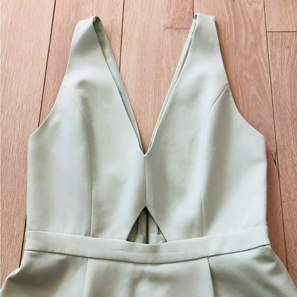 Alice + Olivia Nina Fit & Flare Dress in Mint Green Size 6 - Picture 6 of 14